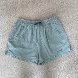 rec shorts (aka doing things shorts) size S | outdoor voices